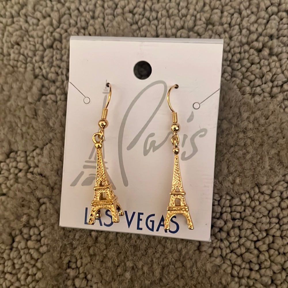 Never worn - Paris France earrings